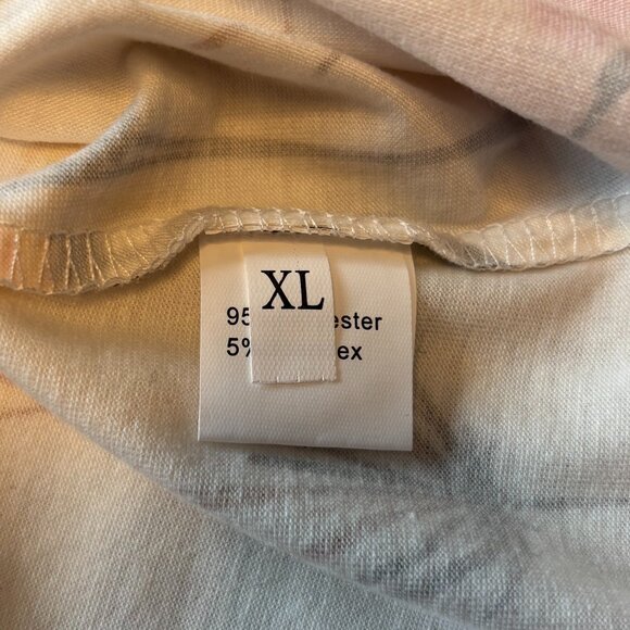 NWOT Floral Tank Top - Picture 8 of 9